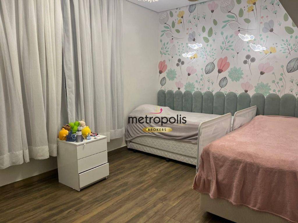 Casa de Condomínio à venda com 4 quartos, 250m² - Foto 14