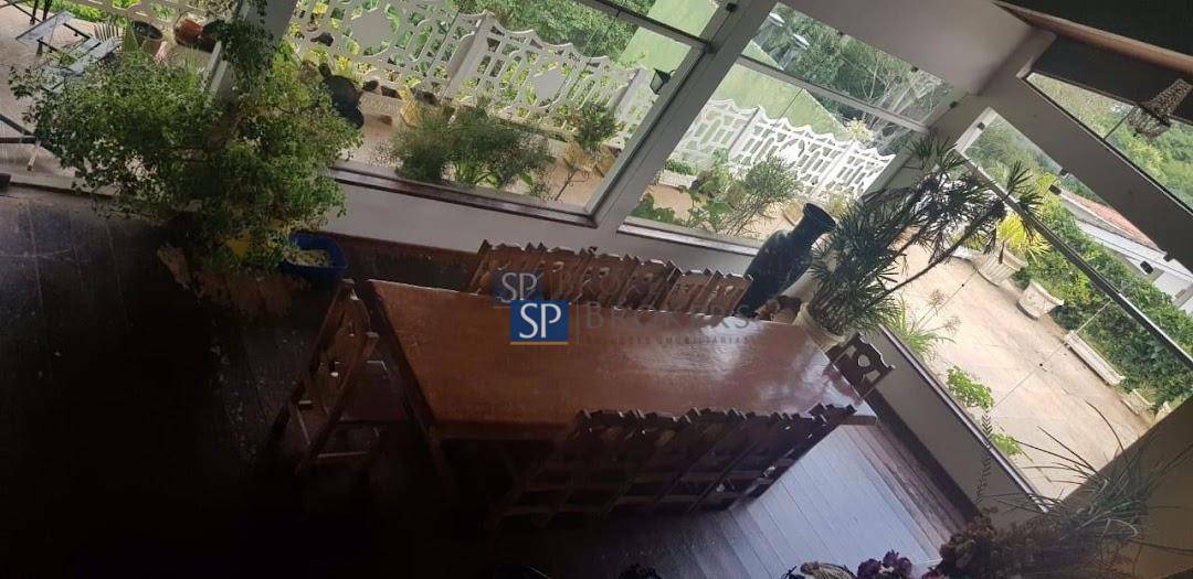 Casa de Condomínio à venda com 7 quartos, 1100m² - Foto 2