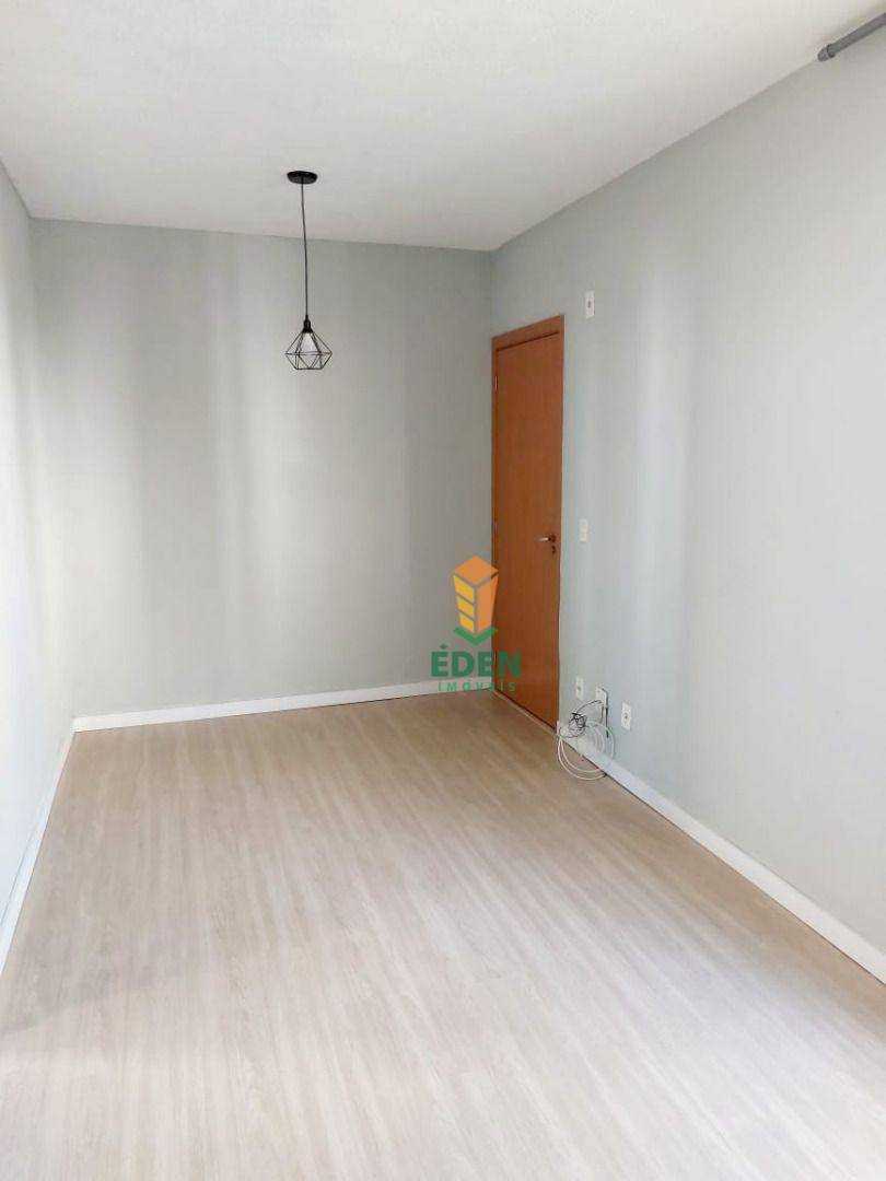 Apartamento à venda com 2 quartos, 49m² - Foto 5