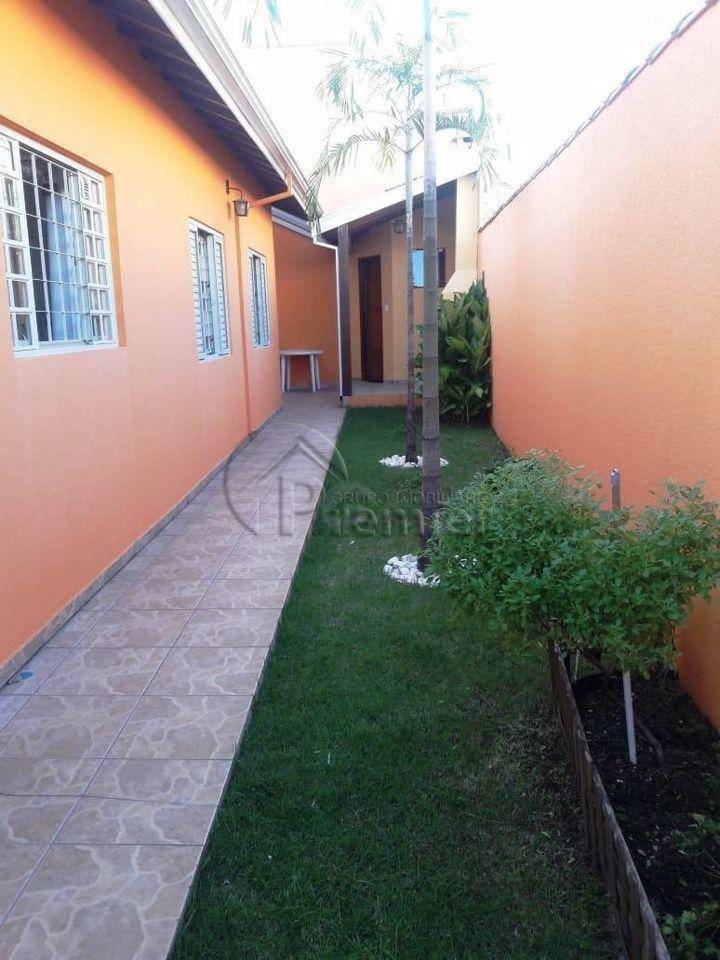 Casa, 3 quartos, 137 m² - Foto 4