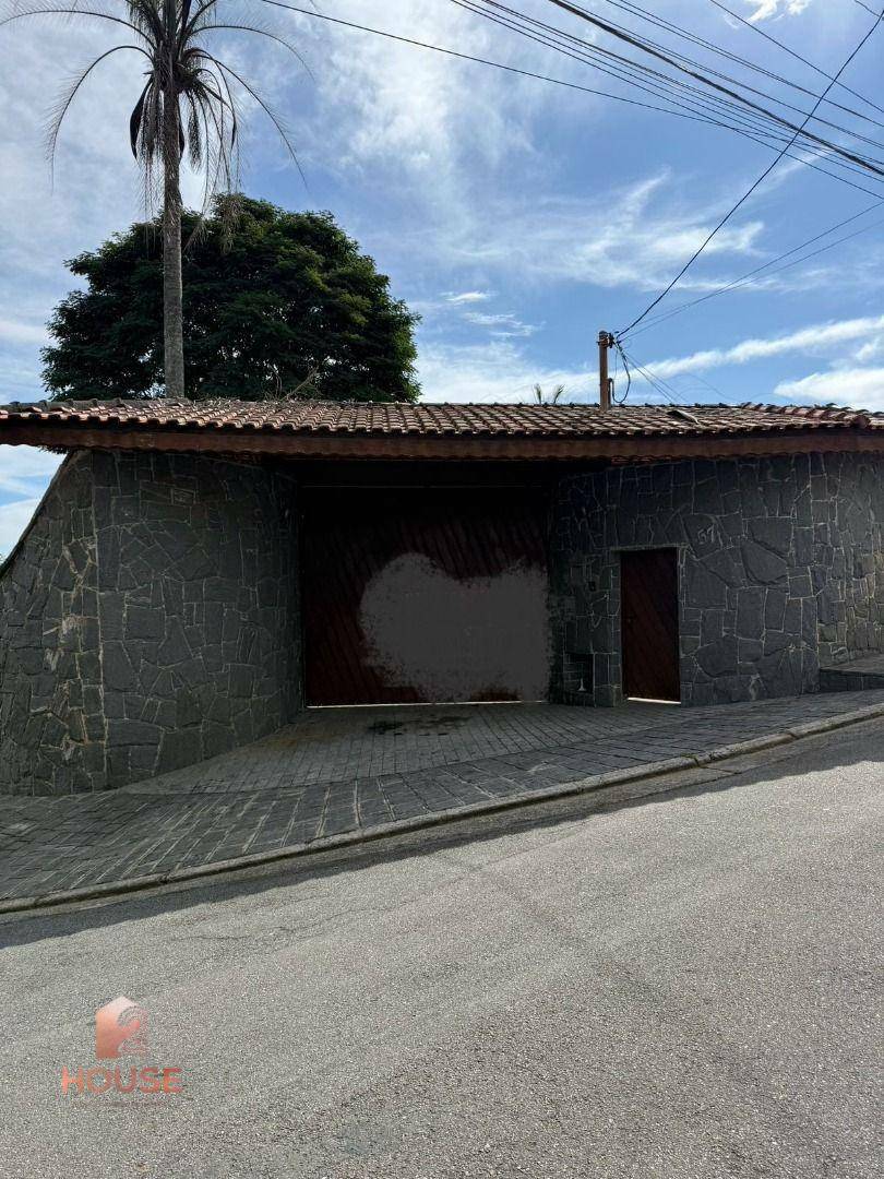 Casa à venda e aluguel com 3 quartos, 392m² - Foto 12