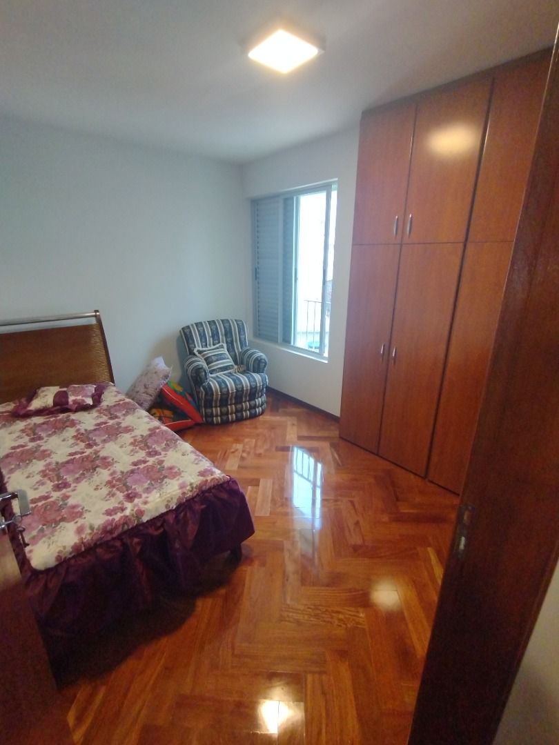 Apartamento à venda com 3 quartos, 127m² - Foto 9