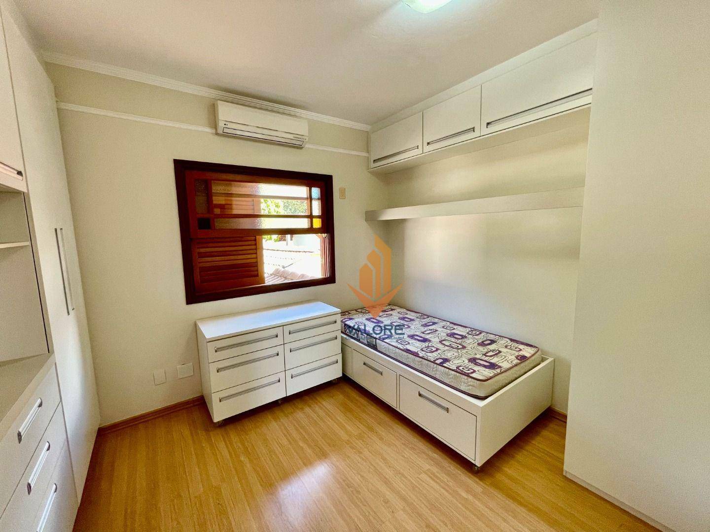 Casa de Condomínio à venda com 4 quartos, 350m² - Foto 81