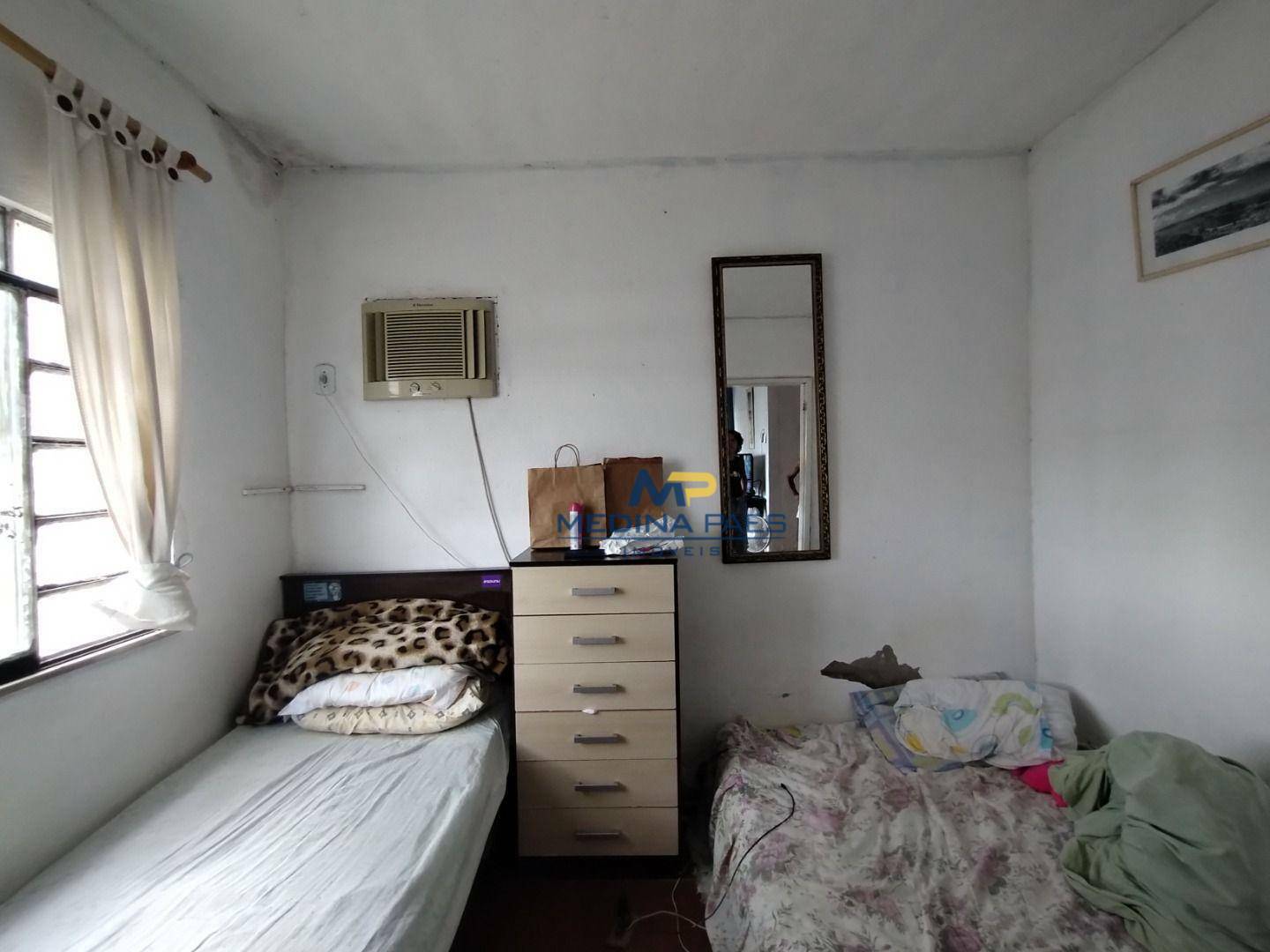 Casa à venda com 4 quartos, 100m² - Foto 16