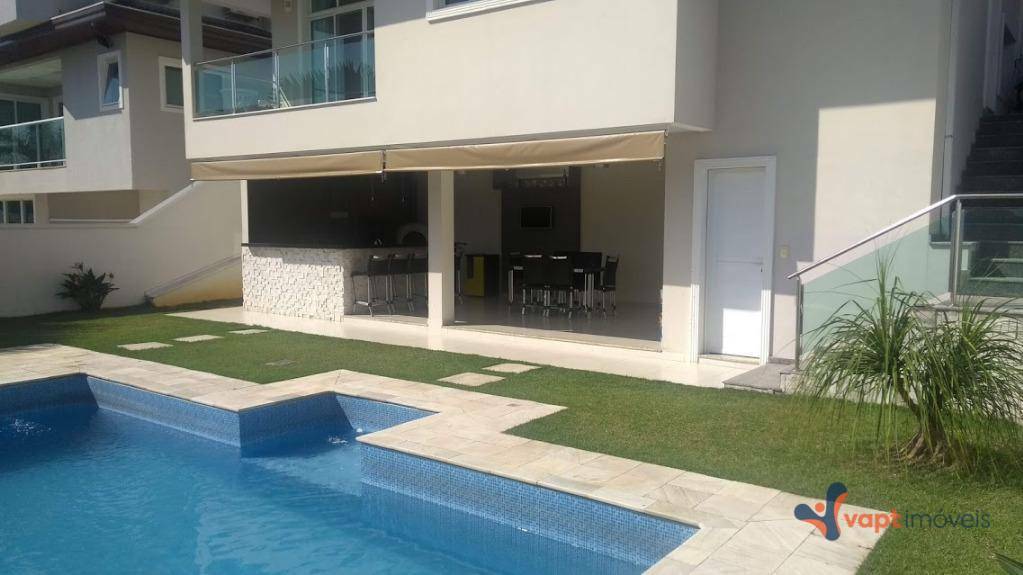 Sobrado à venda com 4 quartos, 338m² - Foto 1