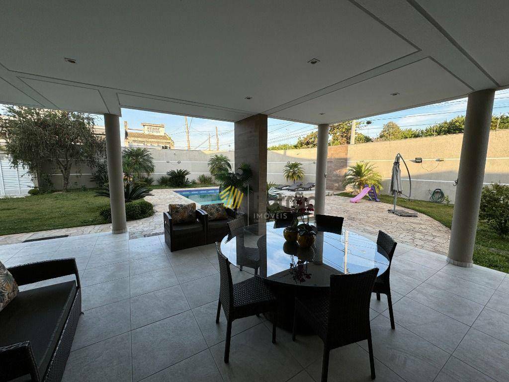 Casa à venda com 4 quartos, 545m² - Foto 25