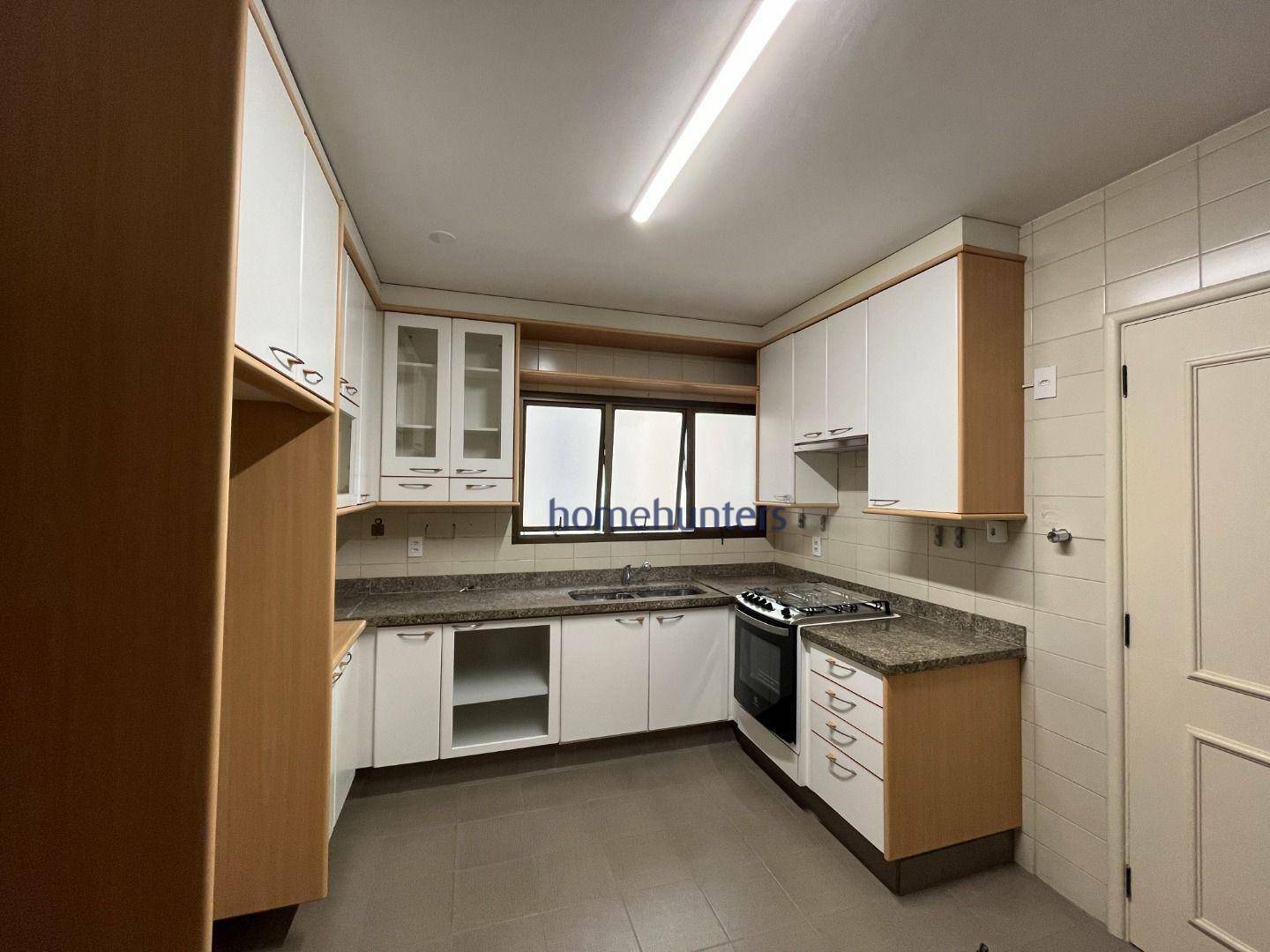 Apartamento à venda com 4 quartos, 152m² - Foto 47