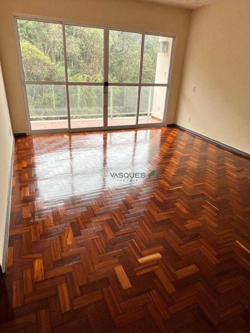 Apartamento à venda com 2 quartos, 82m² - Foto 1