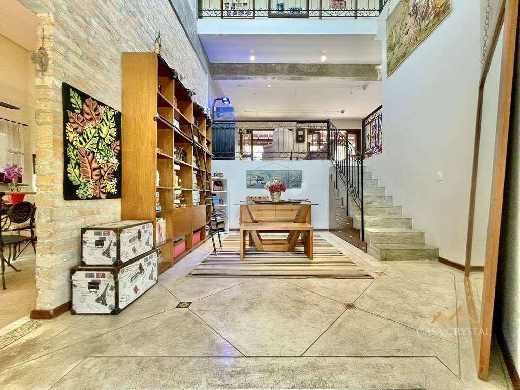 Casa de Condomínio à venda com 3 quartos, 323m² - Foto 13