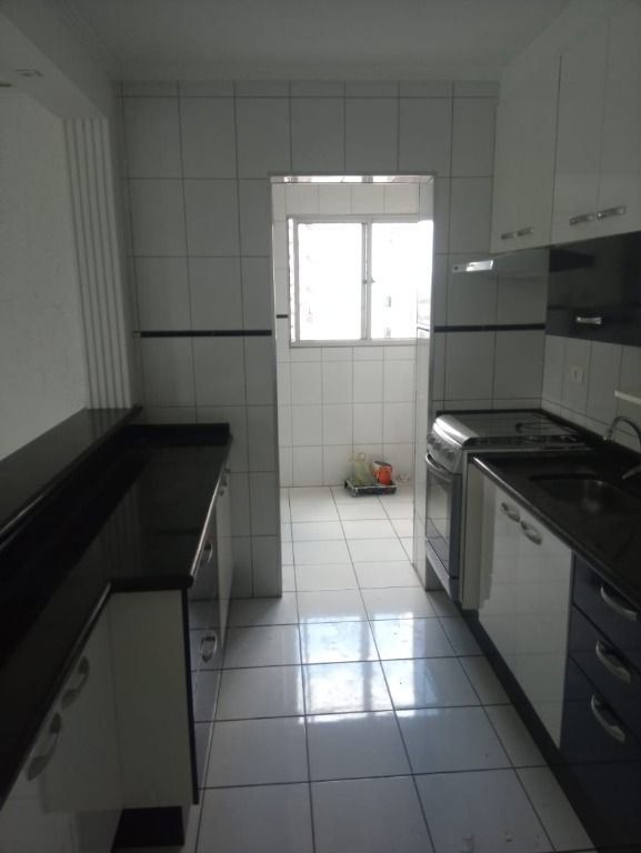 Apartamento à venda com 3 quartos, 64m² - Foto 14