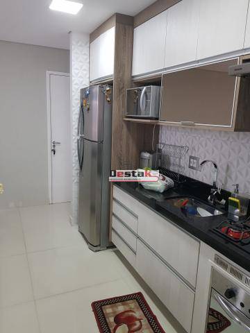 Apartamento à venda com 3 quartos, 80m² - Foto 7