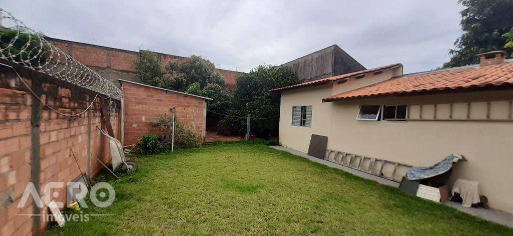 Casa à venda com 3 quartos, 169m² - Foto 50