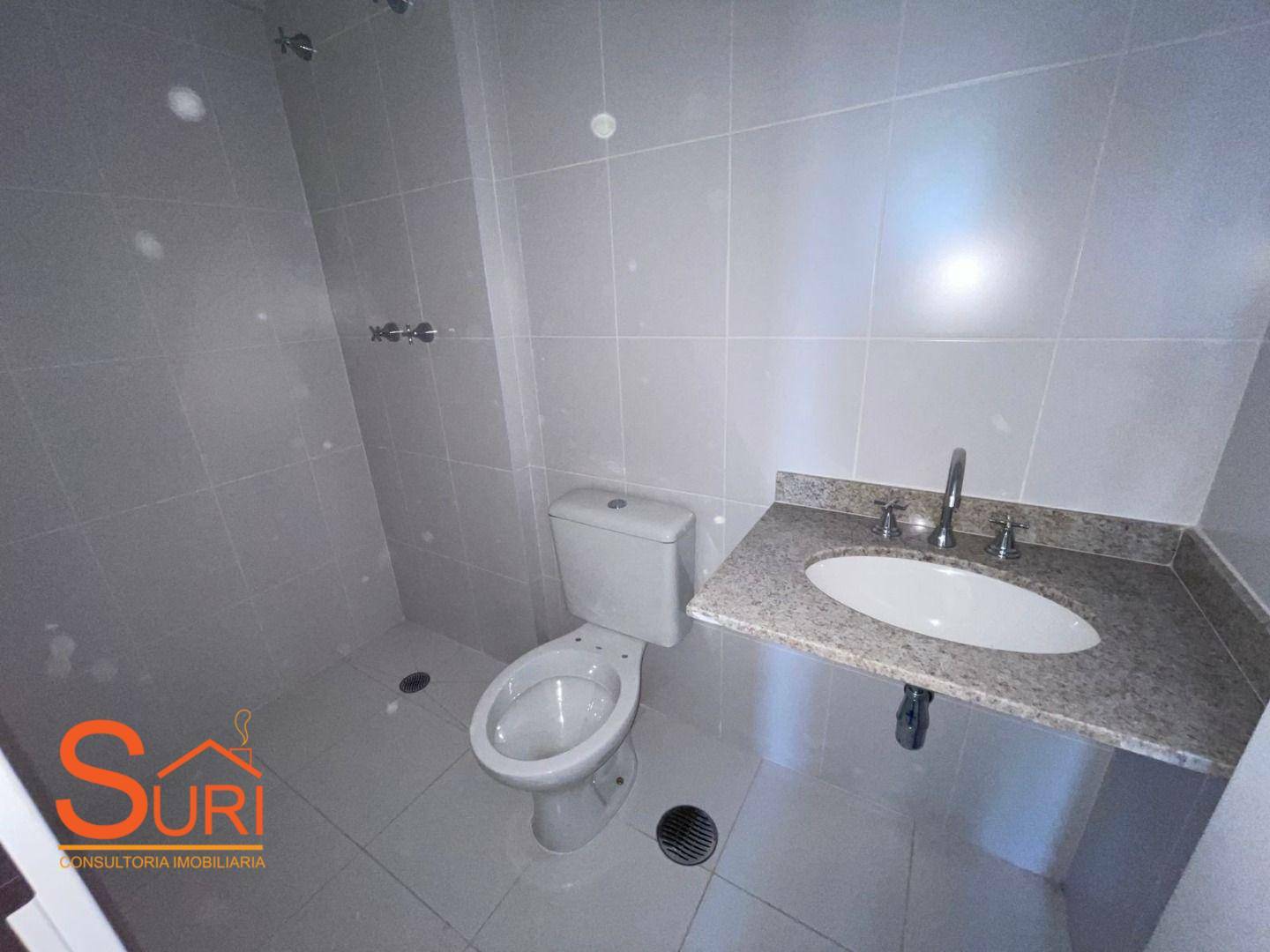 Apartamento à venda com 2 quartos, 70m² - Foto 10