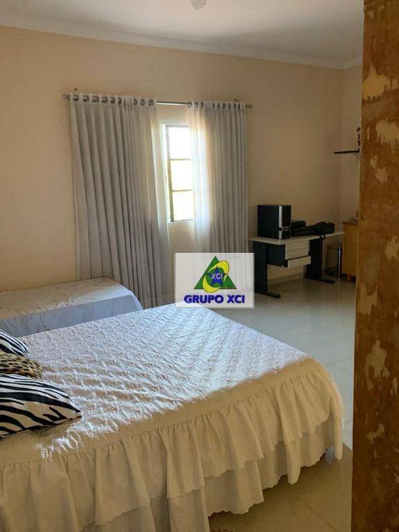 Sobrado à venda com 3 quartos, 500m² - Foto 13