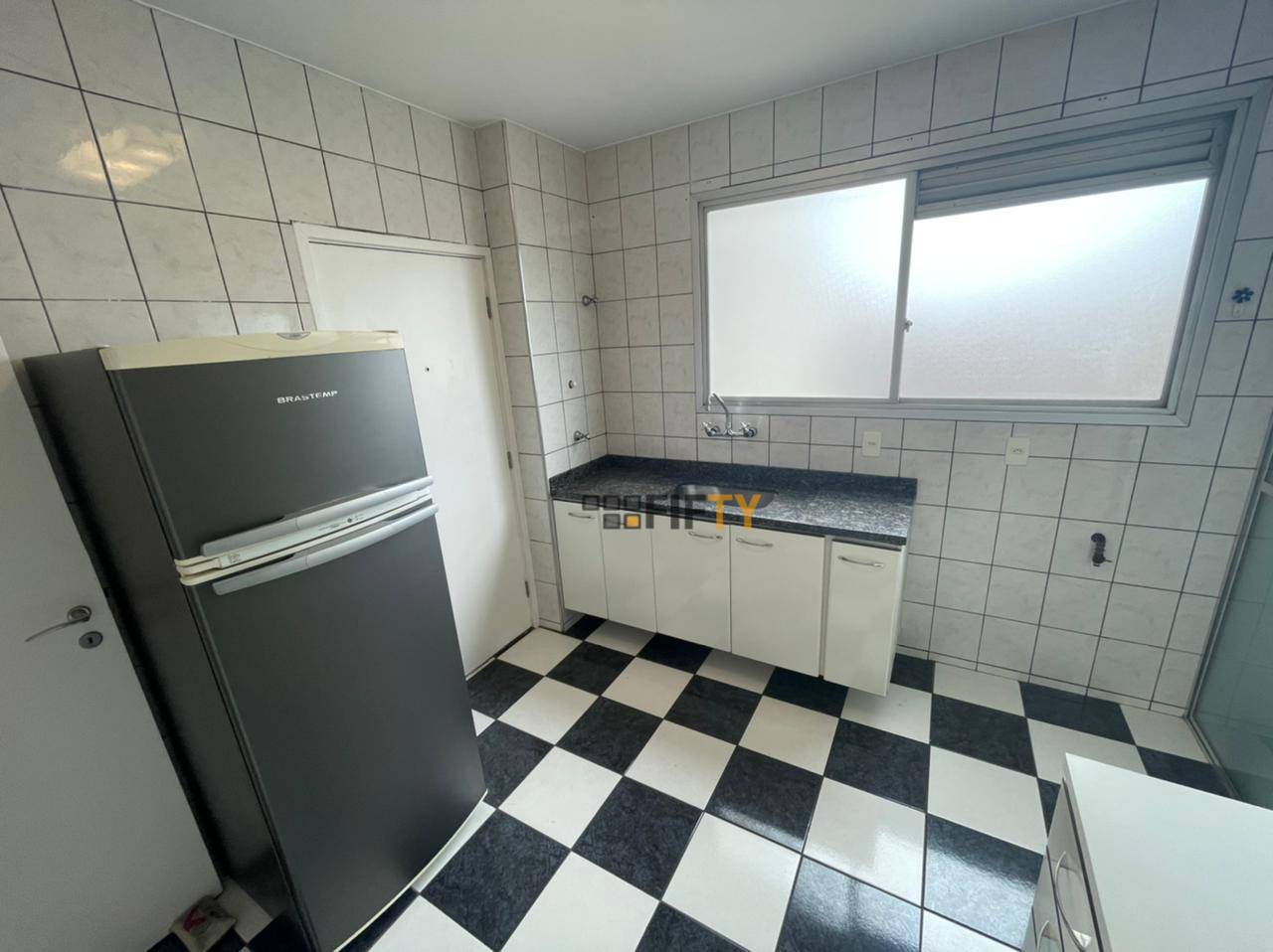 Apartamento à venda com 2 quartos, 90m² - Foto 12