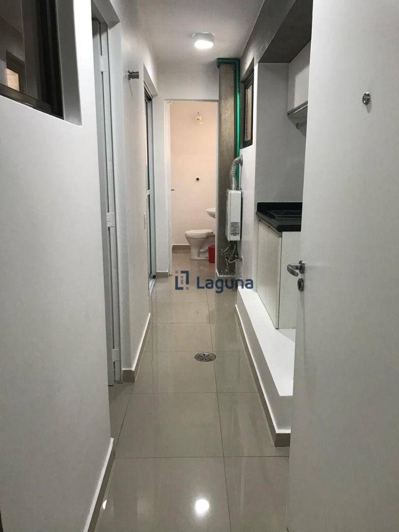 Apartamento para alugar com 3 quartos, 120m² - Foto 21