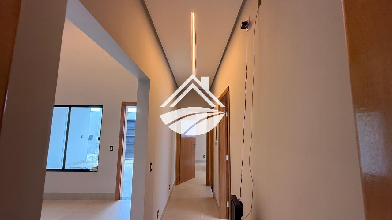 Casa à venda com 3 quartos, 176m² - Foto 8