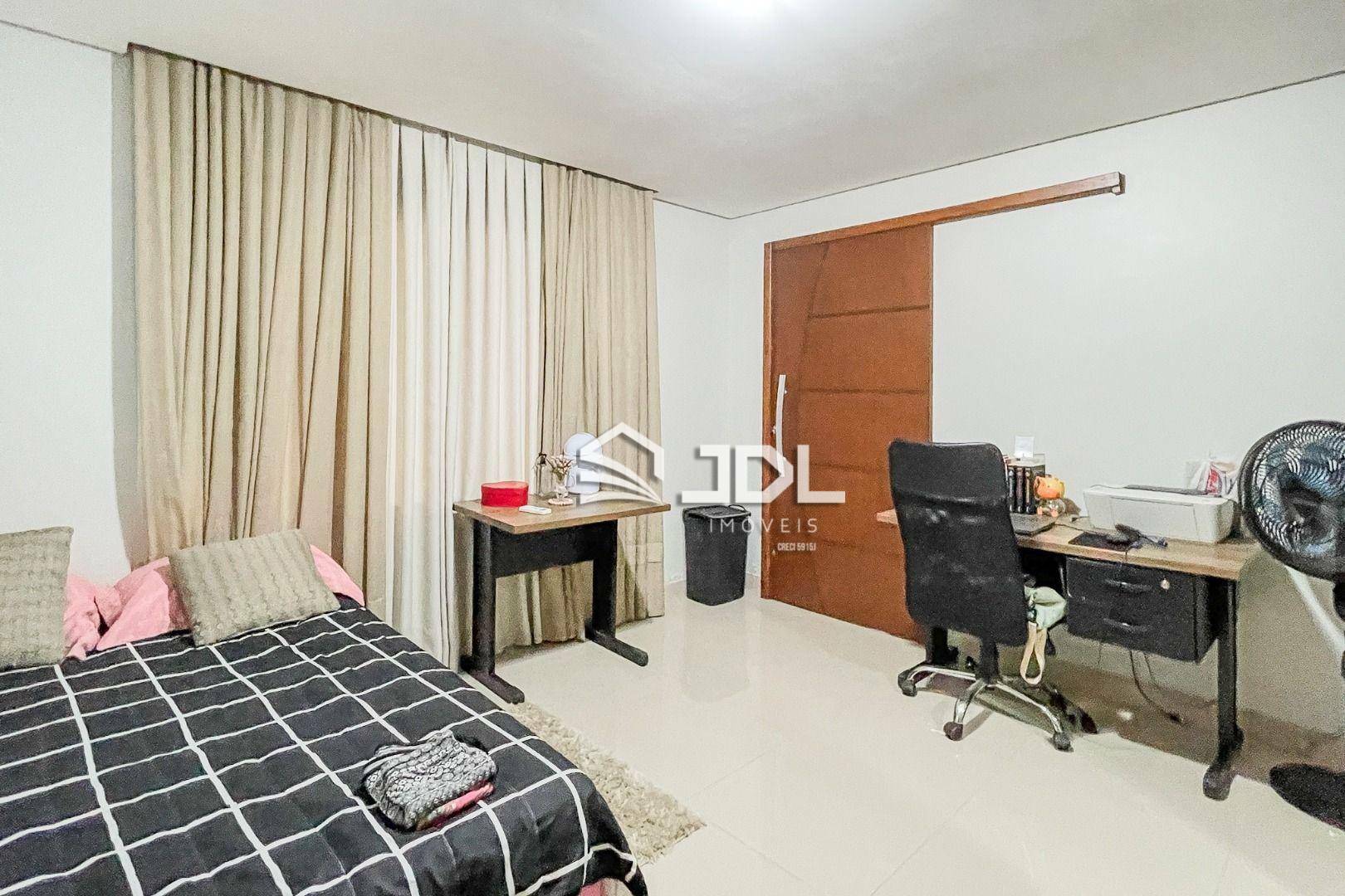 Casa à venda com 3 quartos, 165m² - Foto 10