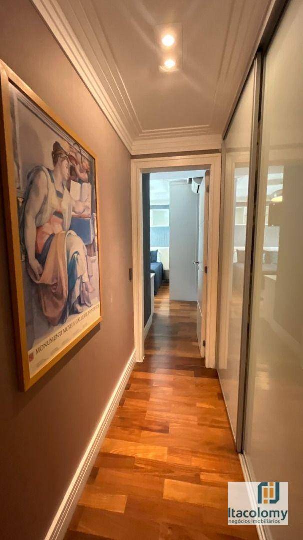 Apartamento à venda com 4 quartos, 261m² - Foto 6