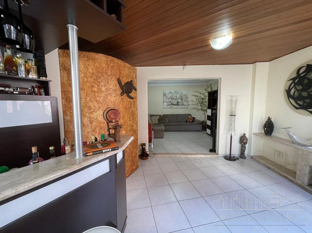 Apartamento à venda com 3 quartos, 132m² - Foto 11