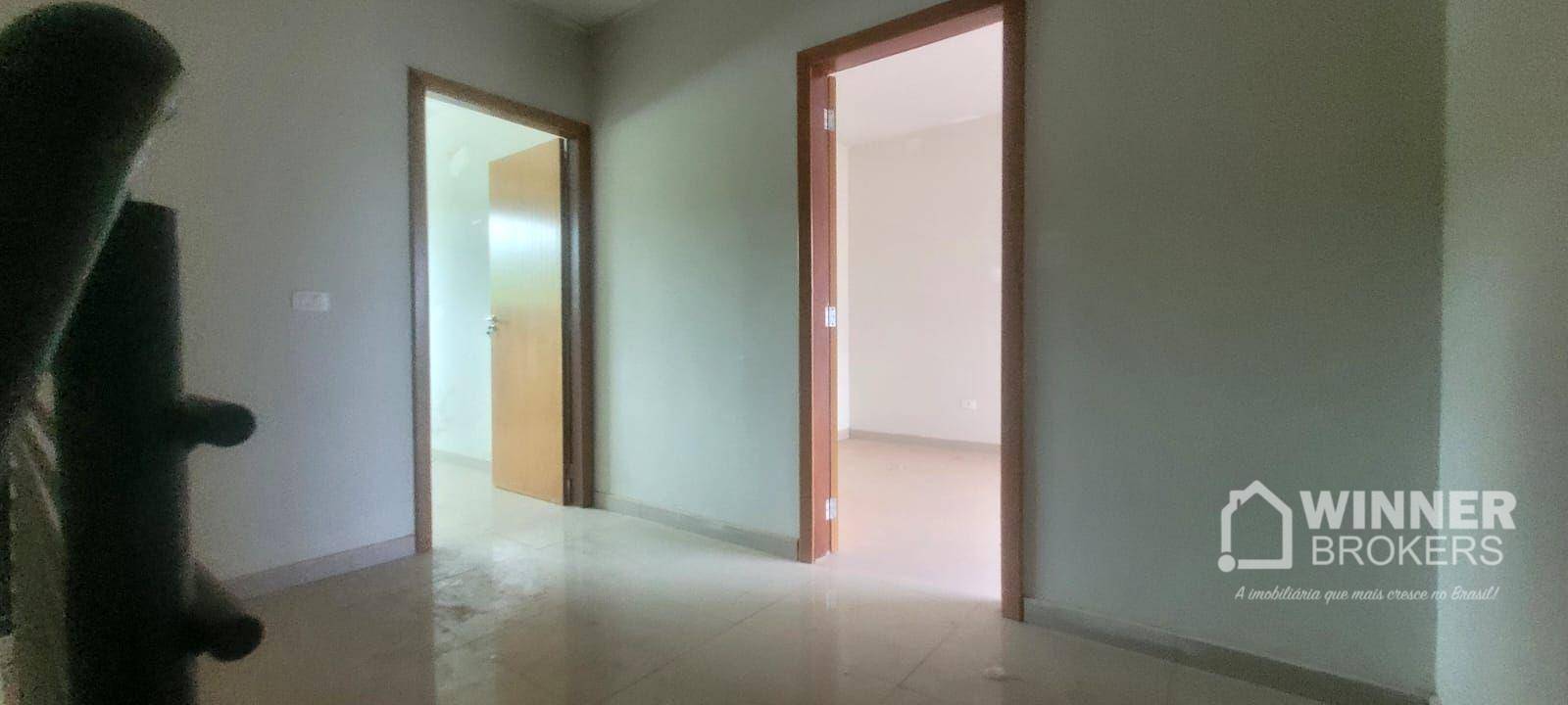 Sobrado à venda com 4 quartos, 120m² - Foto 2