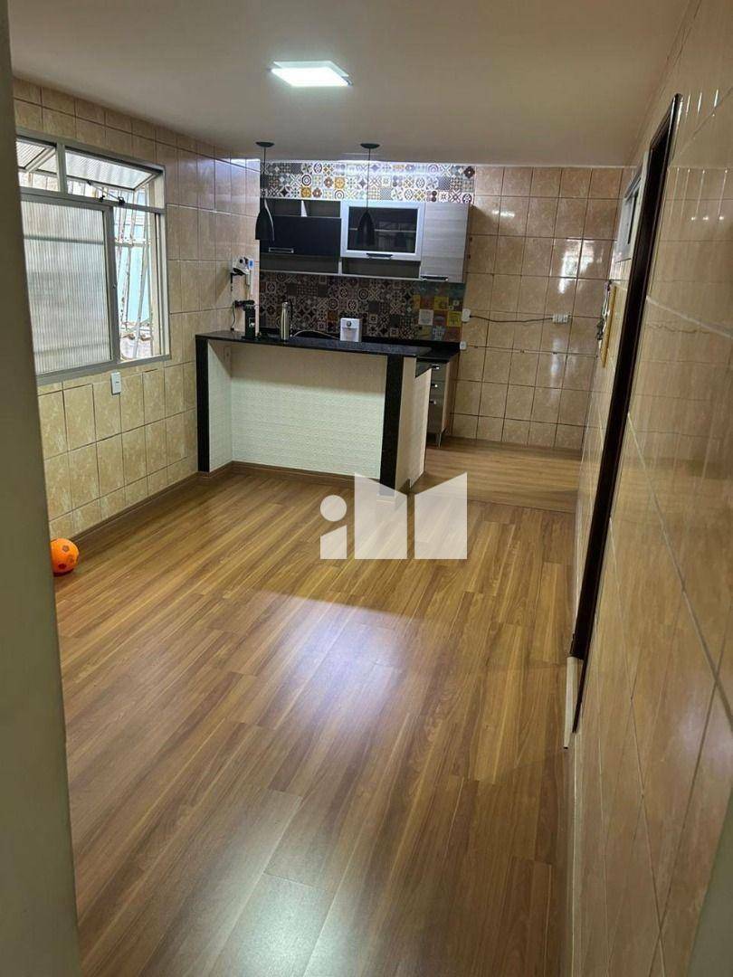 Casa de Condomínio à venda com 4 quartos, 214m² - Foto 11