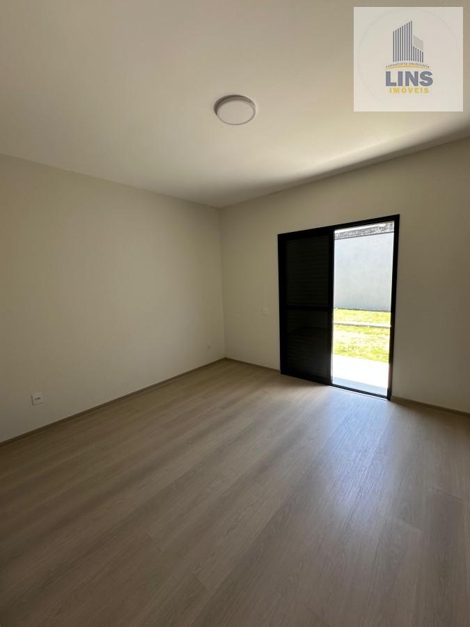 Casa à venda com 3 quartos, 91m² - Foto 11
