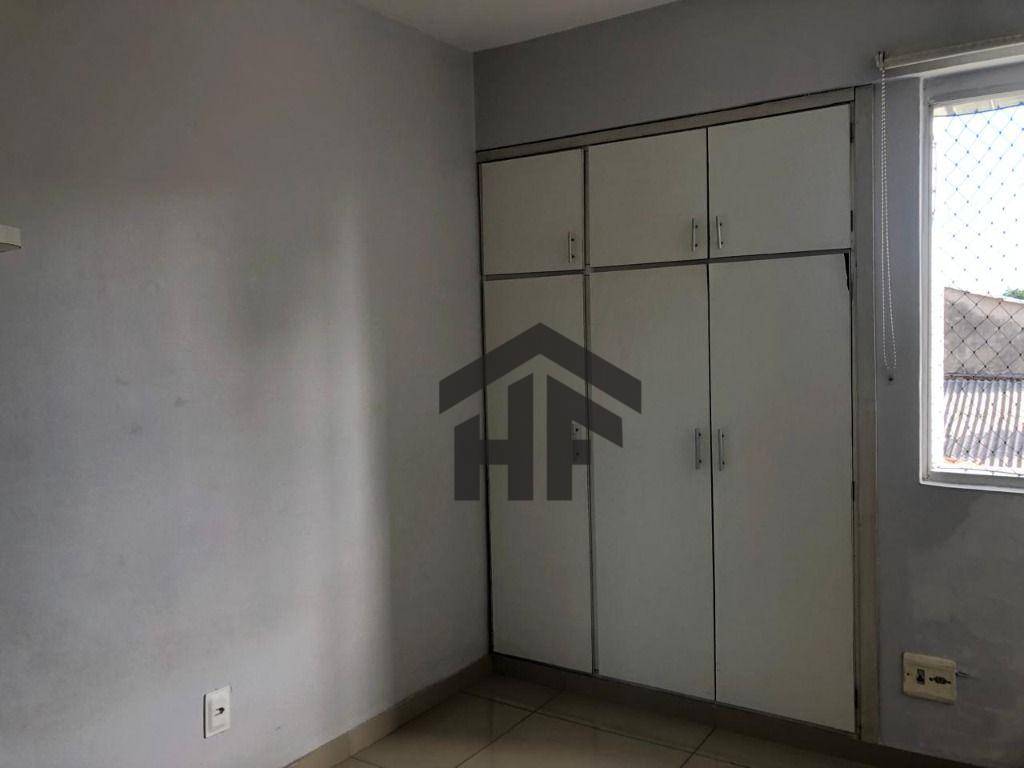 Apartamento para alugar com 3 quartos, 103m² - Foto 9