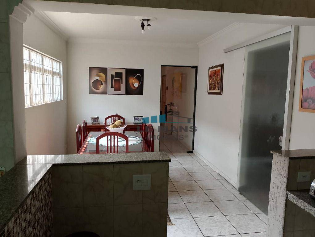 Casa à venda com 3 quartos, 187m² - Foto 18