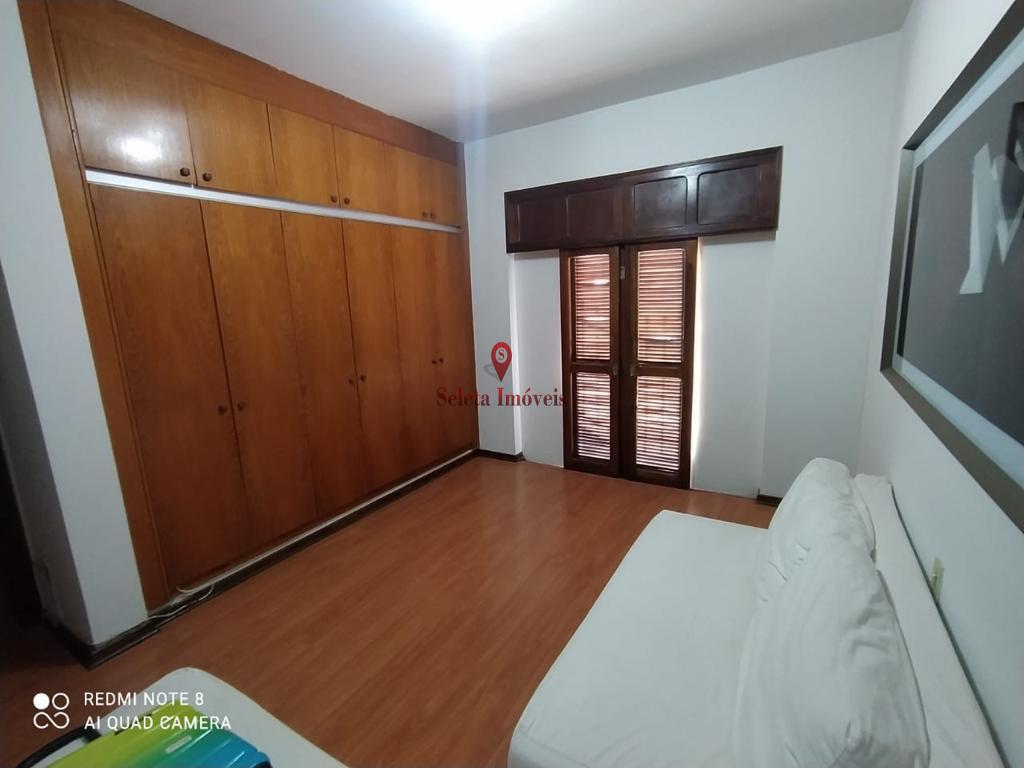 Apartamento à venda com 3 quartos, 210m² - Foto 9