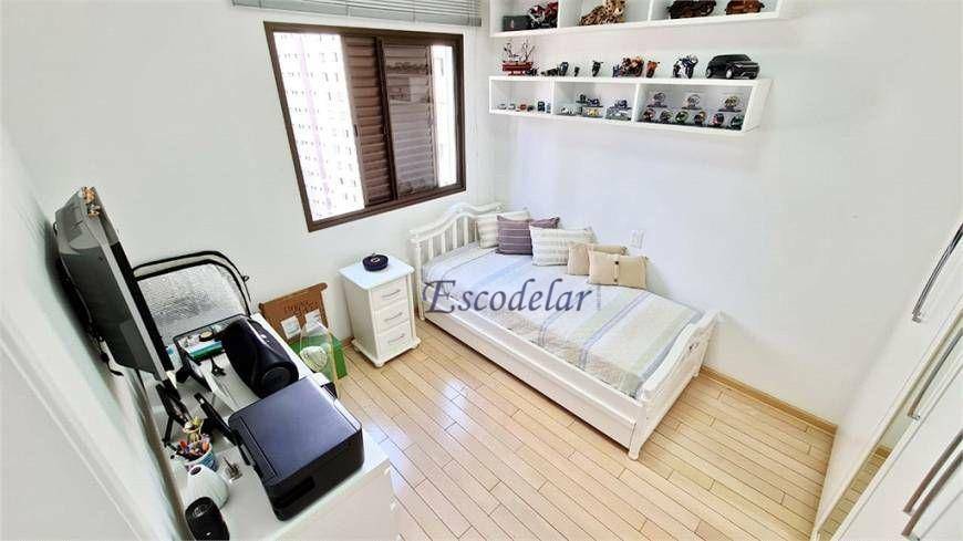 Apartamento à venda com 3 quartos, 128m² - Foto 17