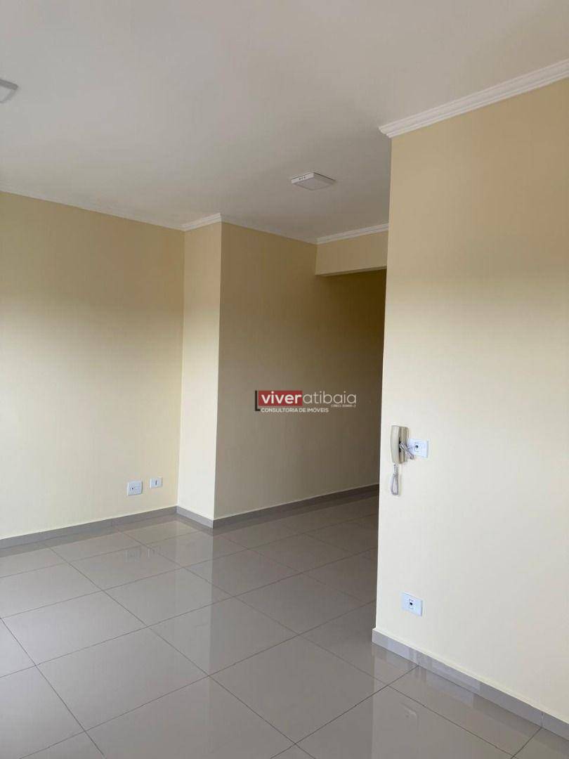 Apartamento para alugar com 2 quartos, 66m² - Foto 2