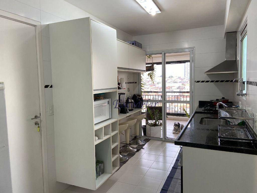 Apartamento à venda com 3 quartos, 140m² - Foto 19