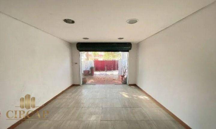 Casa à venda e aluguel com 3 quartos, 200m² - Foto 17