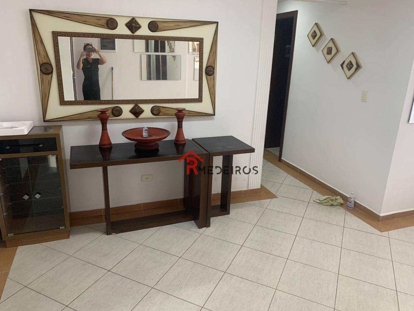 Apartamento para alugar com 3 quartos, 136m² - Foto 5