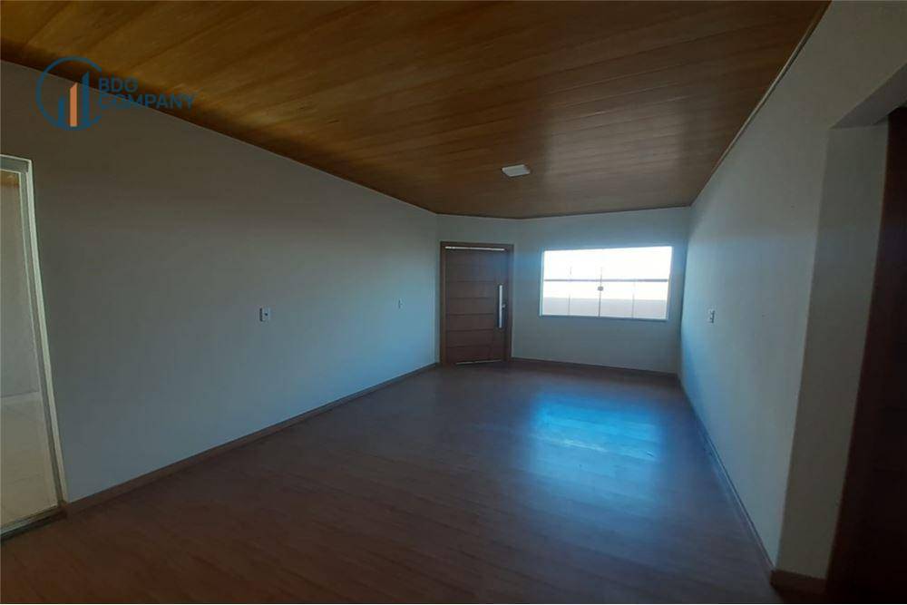 Casa à venda com 3 quartos, 130m² - Foto 22