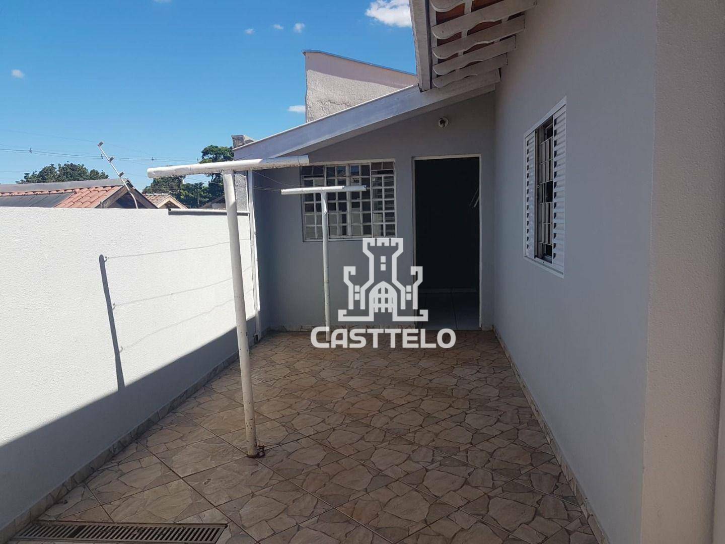 Casa à venda com 3 quartos, 155m² - Foto 3