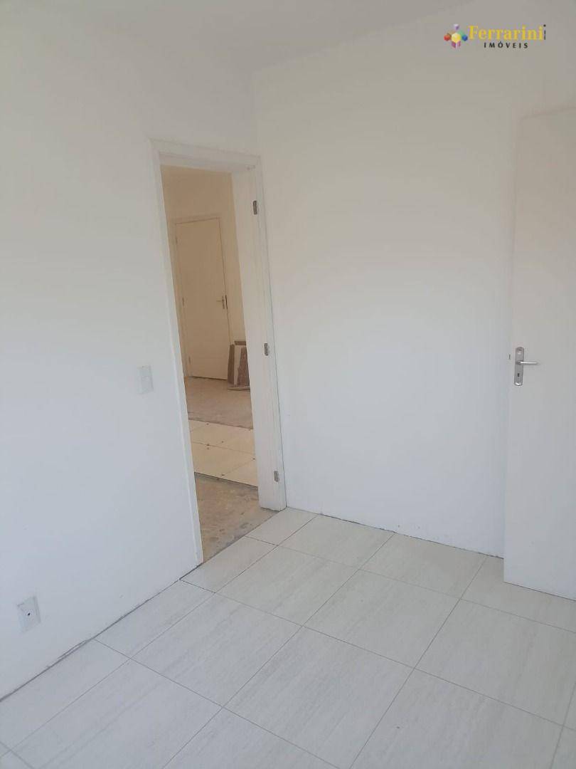 Apartamento para alugar com 2 quartos, 45m² - Foto 8