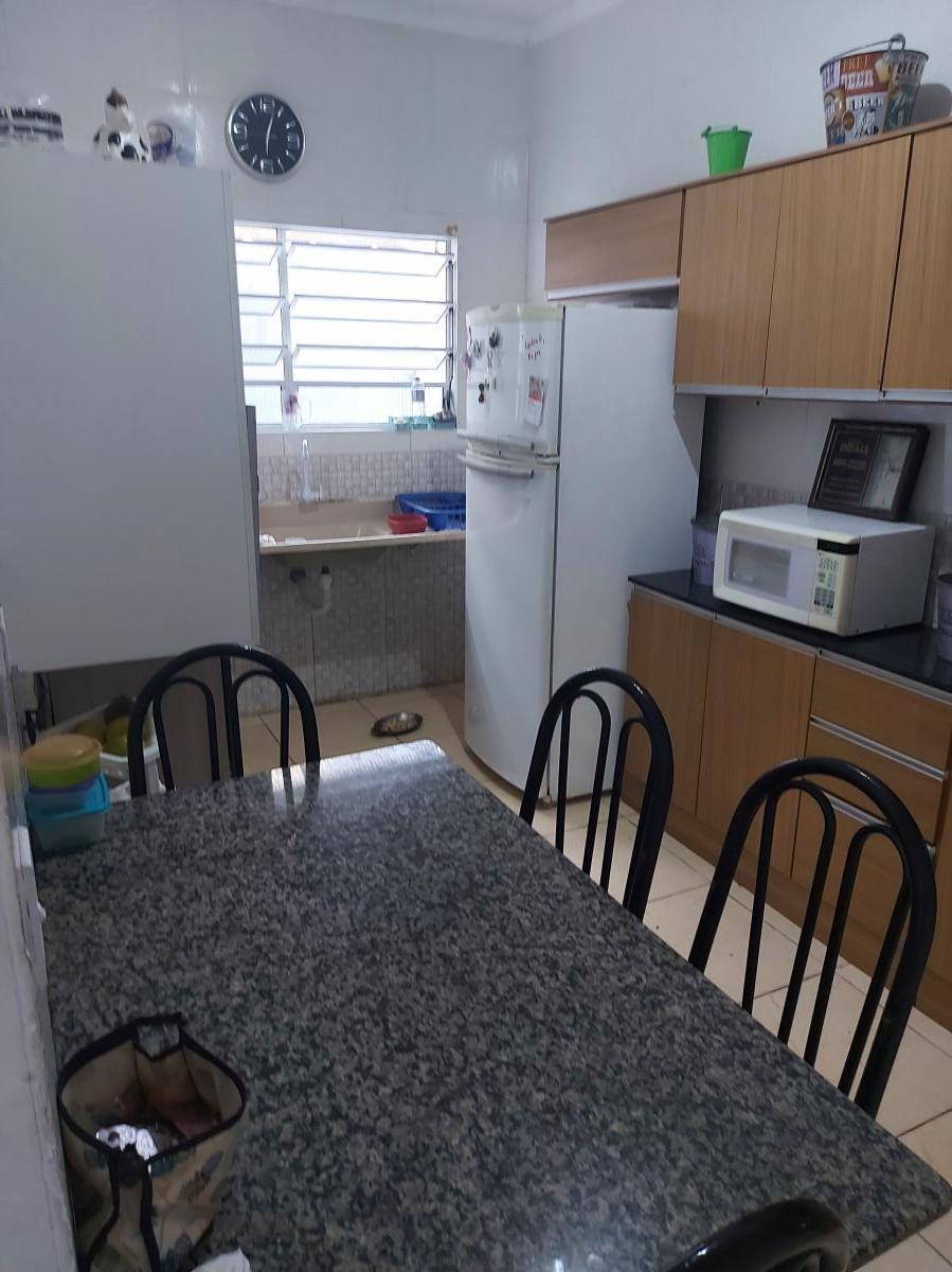 Casa à venda com 4 quartos, 150m² - Foto 16