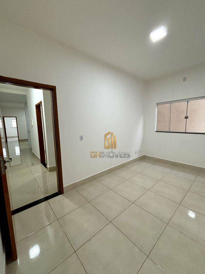 Casa à venda com 3 quartos, 87m² - Foto 13