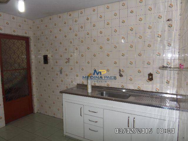 Casa à venda com 3 quartos, 200M2 - Foto 7