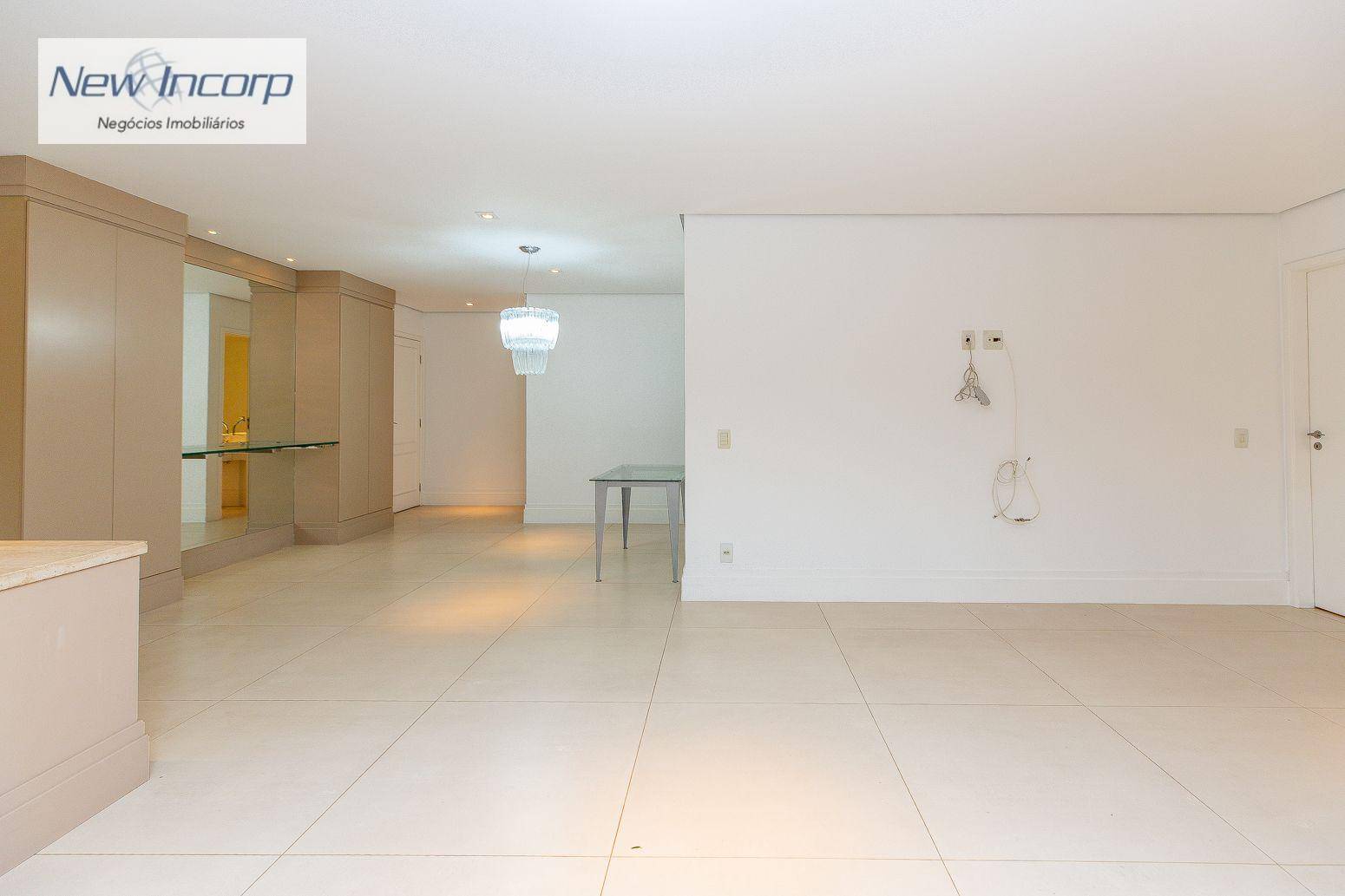 Apartamento à venda com 3 quartos, 190m² - Foto 9