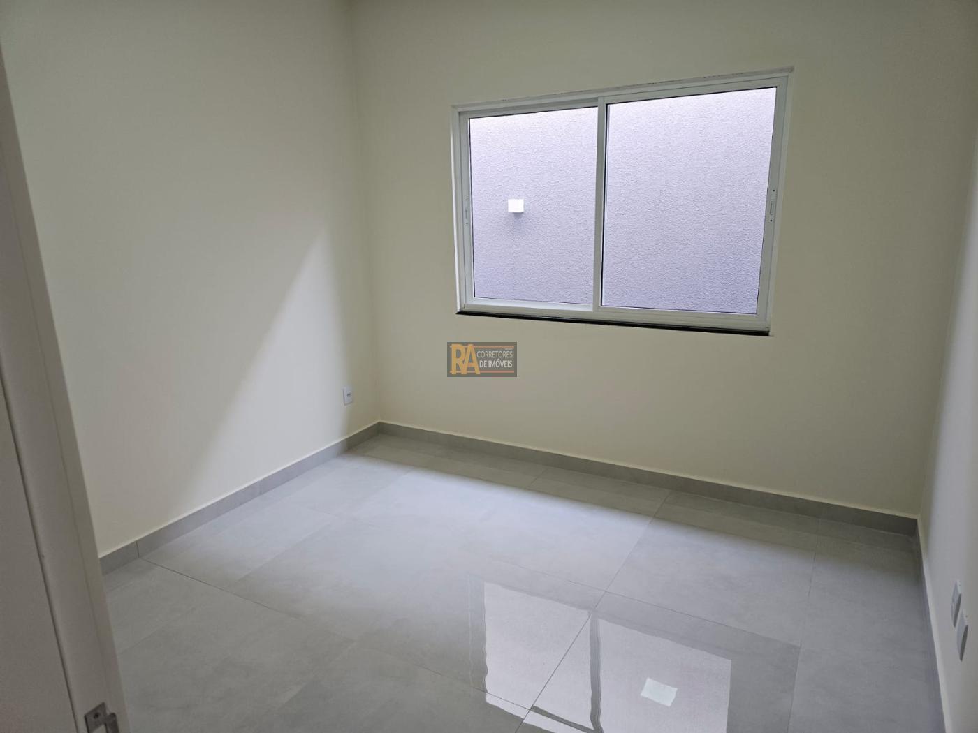 Casa à venda com 2 quartos, 103m² - Foto 4