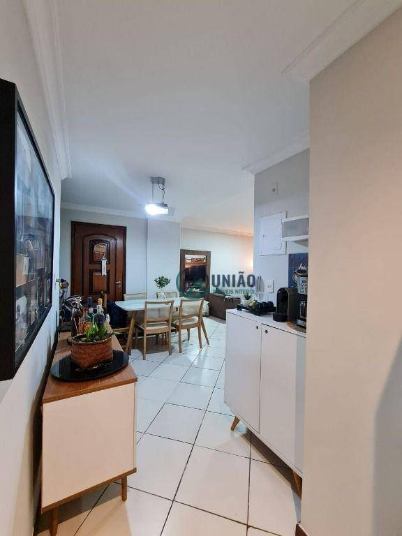 Apartamento à venda com 2 quartos, 80m² - Foto 14