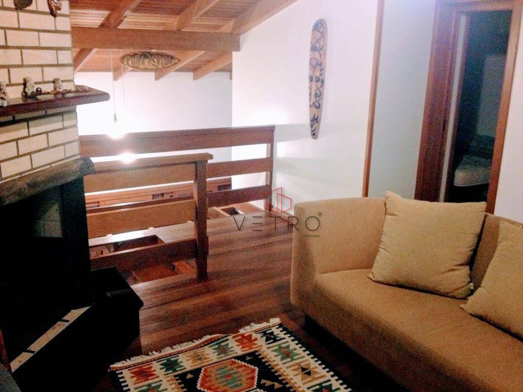 Casa à venda com 3 quartos, 189m² - Foto 5