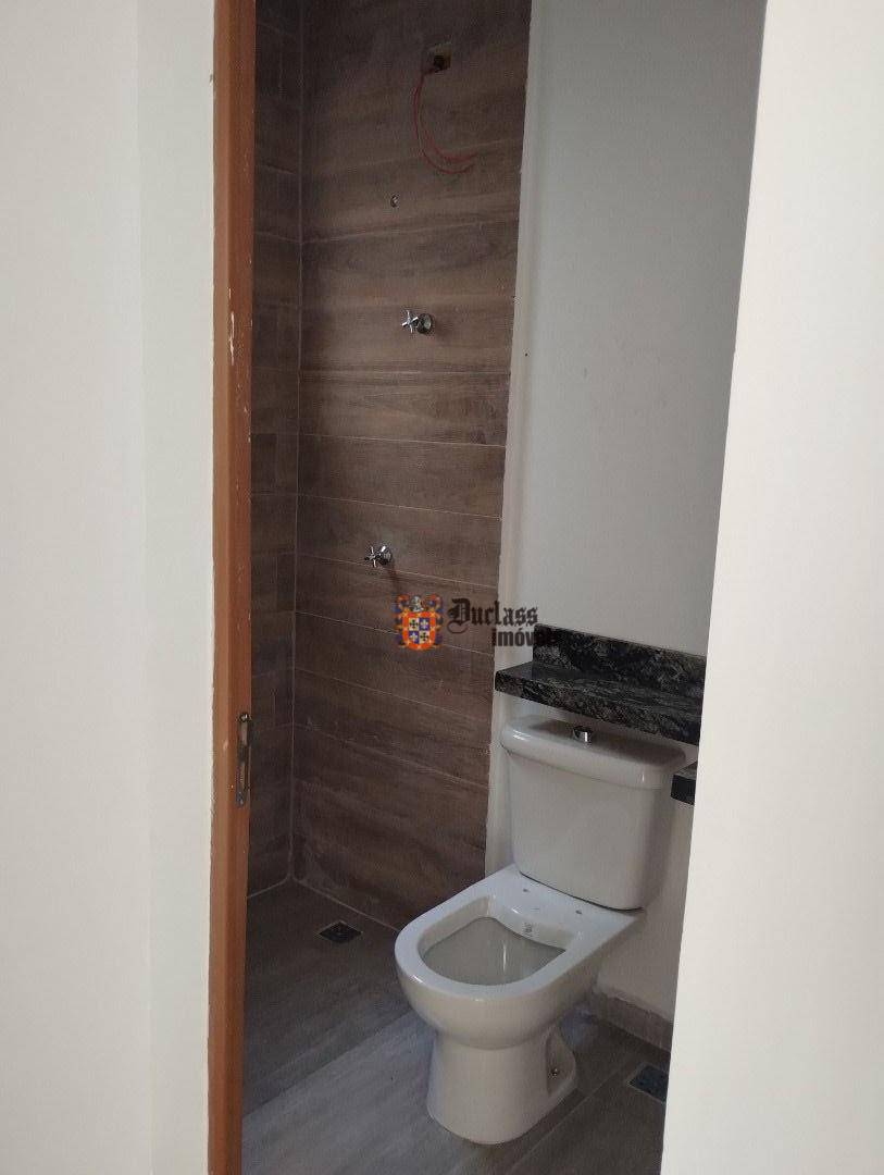 Casa à venda com 3 quartos, 105m² - Foto 13