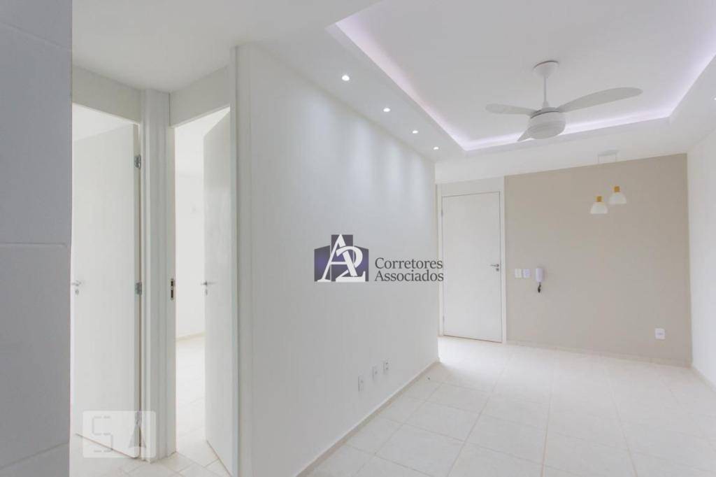 Apartamento à venda com 2 quartos, 46m² - Foto 18