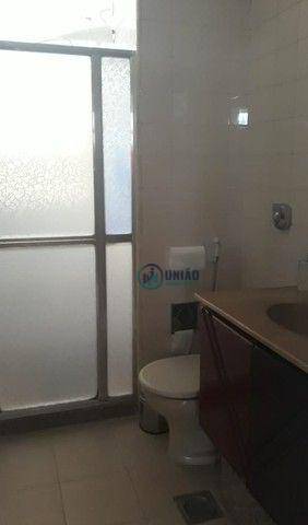 Apartamento à venda com 2 quartos, 60m² - Foto 17