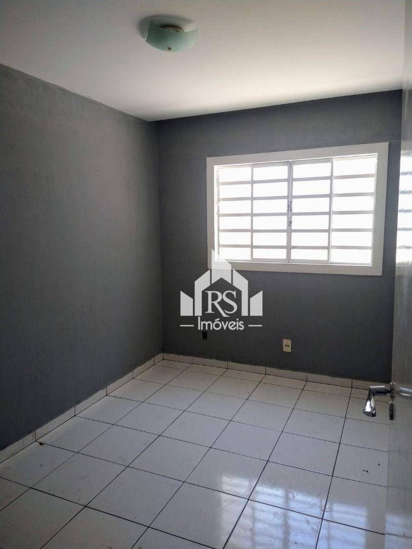 Apartamento à venda com 2 quartos, 42m² - Foto 4