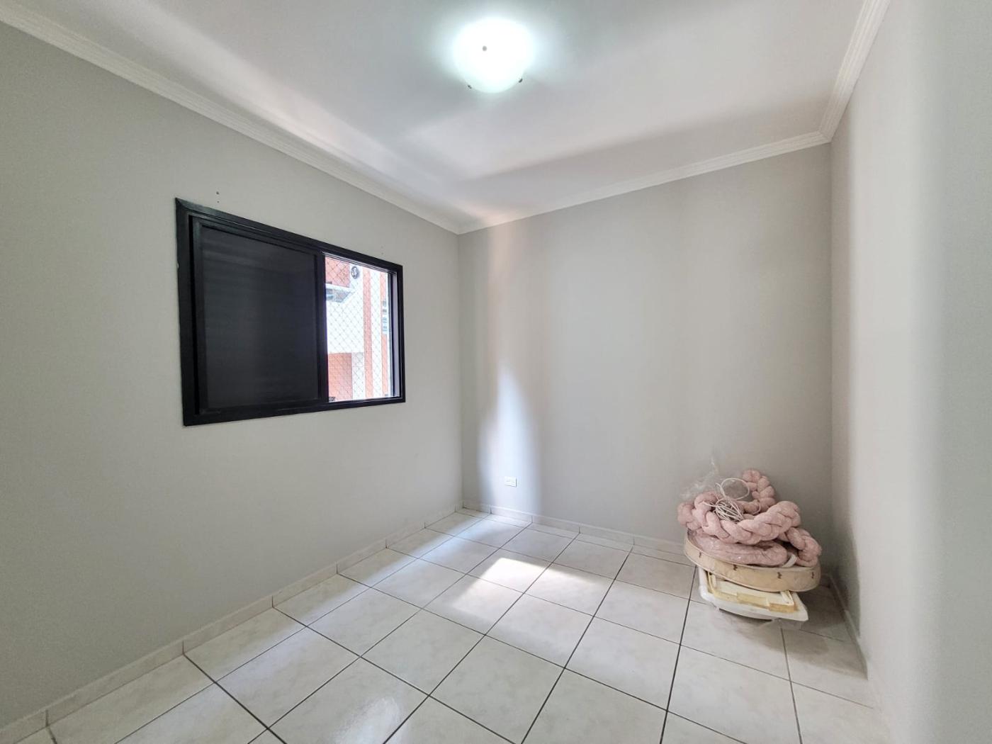 Apartamento à venda com 2 quartos, 84m² - Foto 11